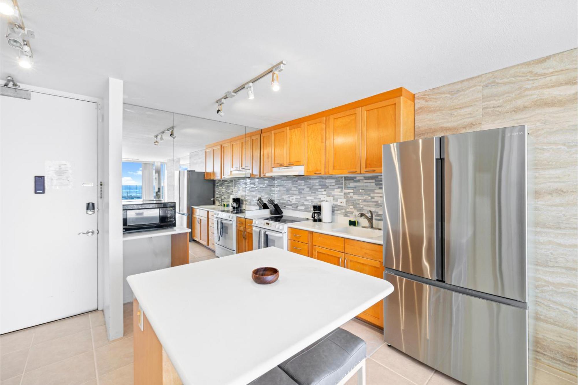 Holiday home Ilikai Marina 6fl Ocean View & Marina, Renovated