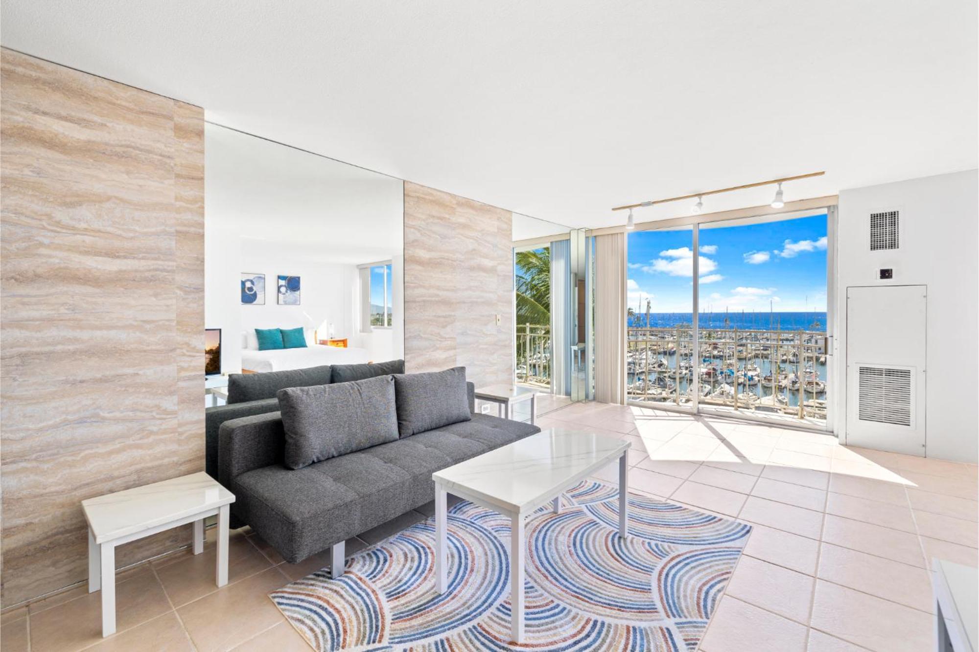 Holiday home Ilikai Marina 6fl Ocean View & Marina, Renovated